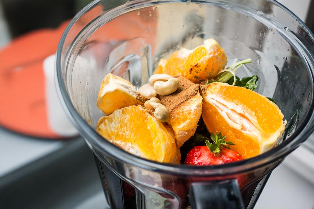 Portakallı Smoothie Tarifi: Sağlıklı ve Enerji Veren Pratik İçecek